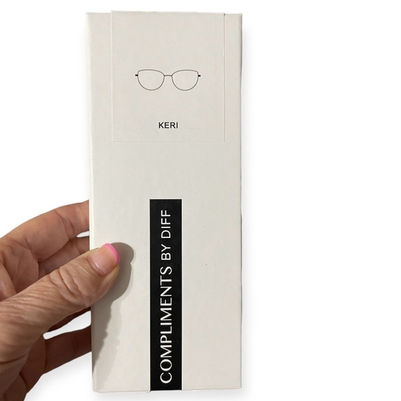 DIFF Keri Blue Light Glasses Gold Tortoise Frames Blue Light Technology Lens NWT - Picture 5 of 8